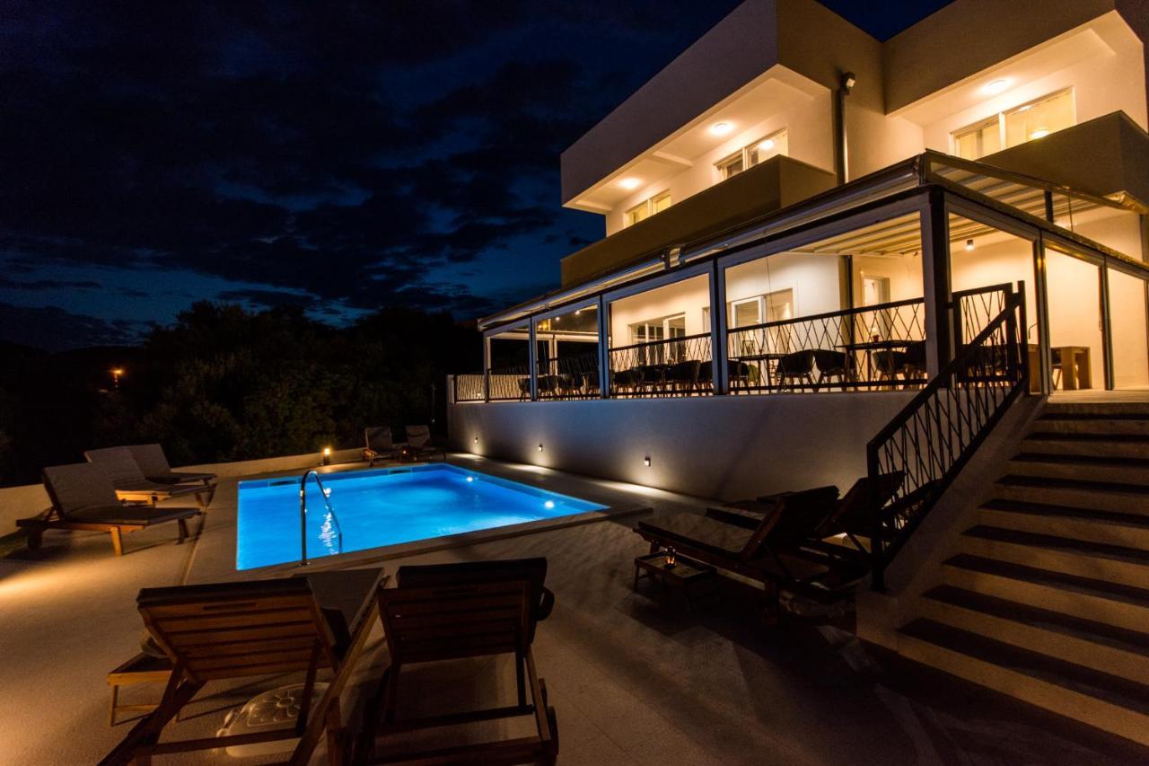 Luxury Villa Magico Slatine Zewnętrze zdjęcie
