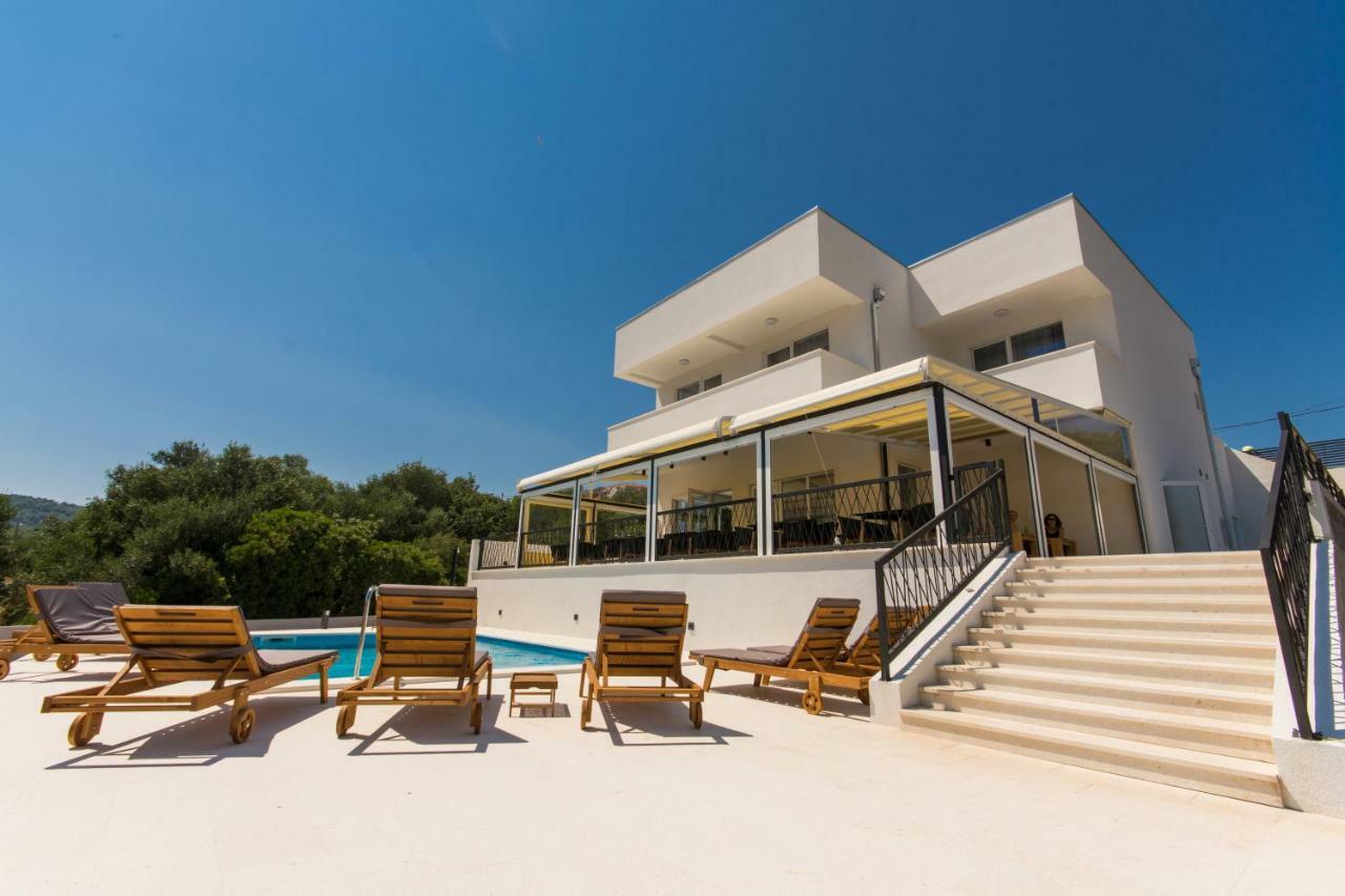 Luxury Villa Magico Slatine Zewnętrze zdjęcie